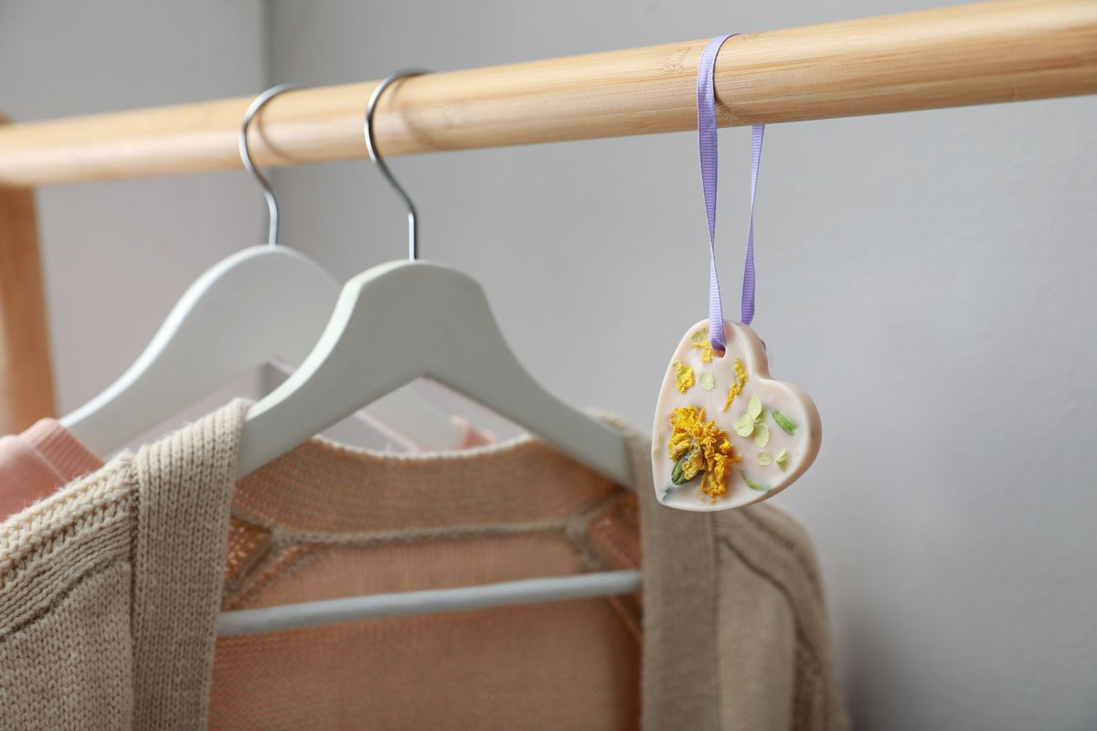 Botanical Wax Sachet | Fall & Winter | Cozy Warm Scents